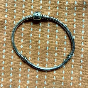 Pandora very small bracelet